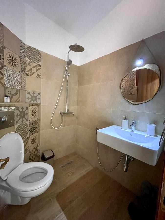 Vlorë Tekada Hotel & Restaurant מראה חיצוני תמונה
