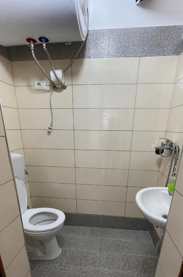 Vlorë Tekada Hotel & Restaurant מראה חיצוני תמונה