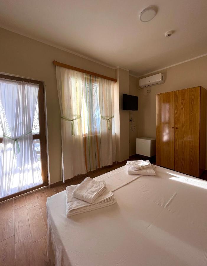 Vlorë Tekada Hotel & Restaurant מראה חיצוני תמונה