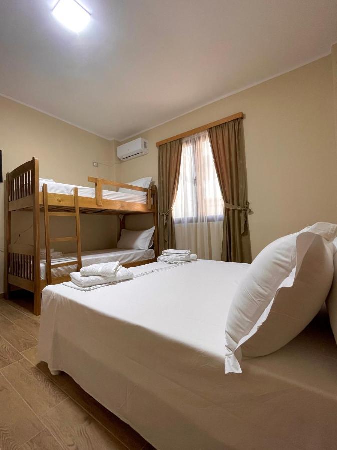 Vlorë Tekada Hotel & Restaurant מראה חיצוני תמונה