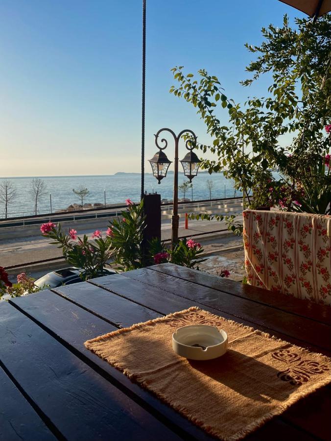Vlorë Tekada Hotel & Restaurant מראה חיצוני תמונה